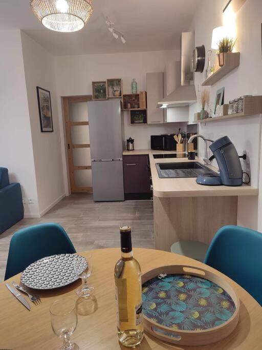Appartement Cosy Au Pied Des Halles,Le Rossini Narbonne Buitenkant foto